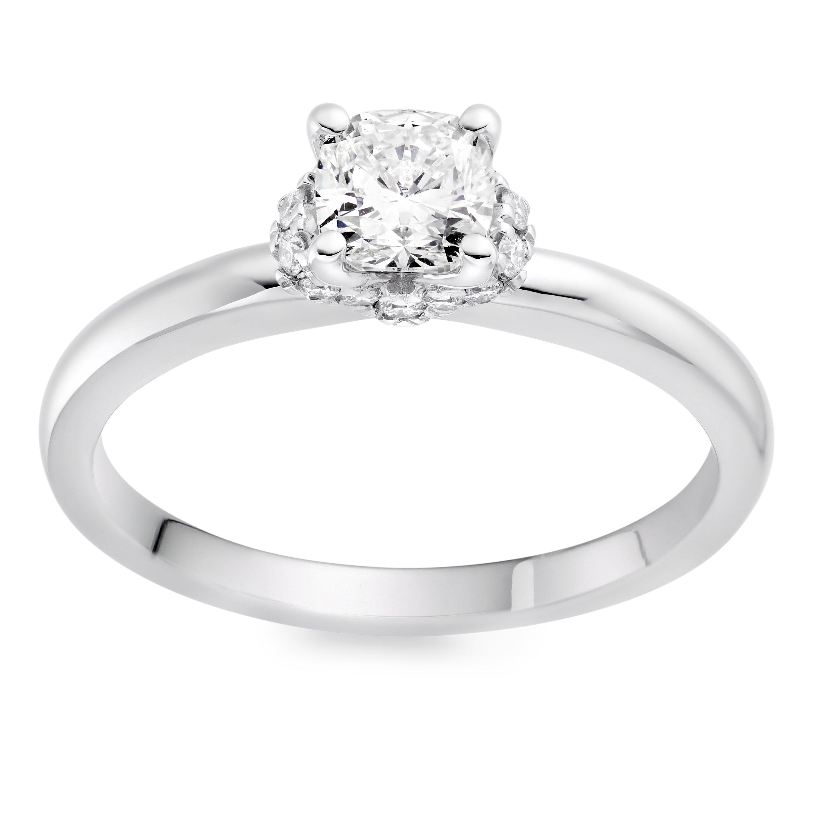 Diamond Solitaire Ring in Platinum