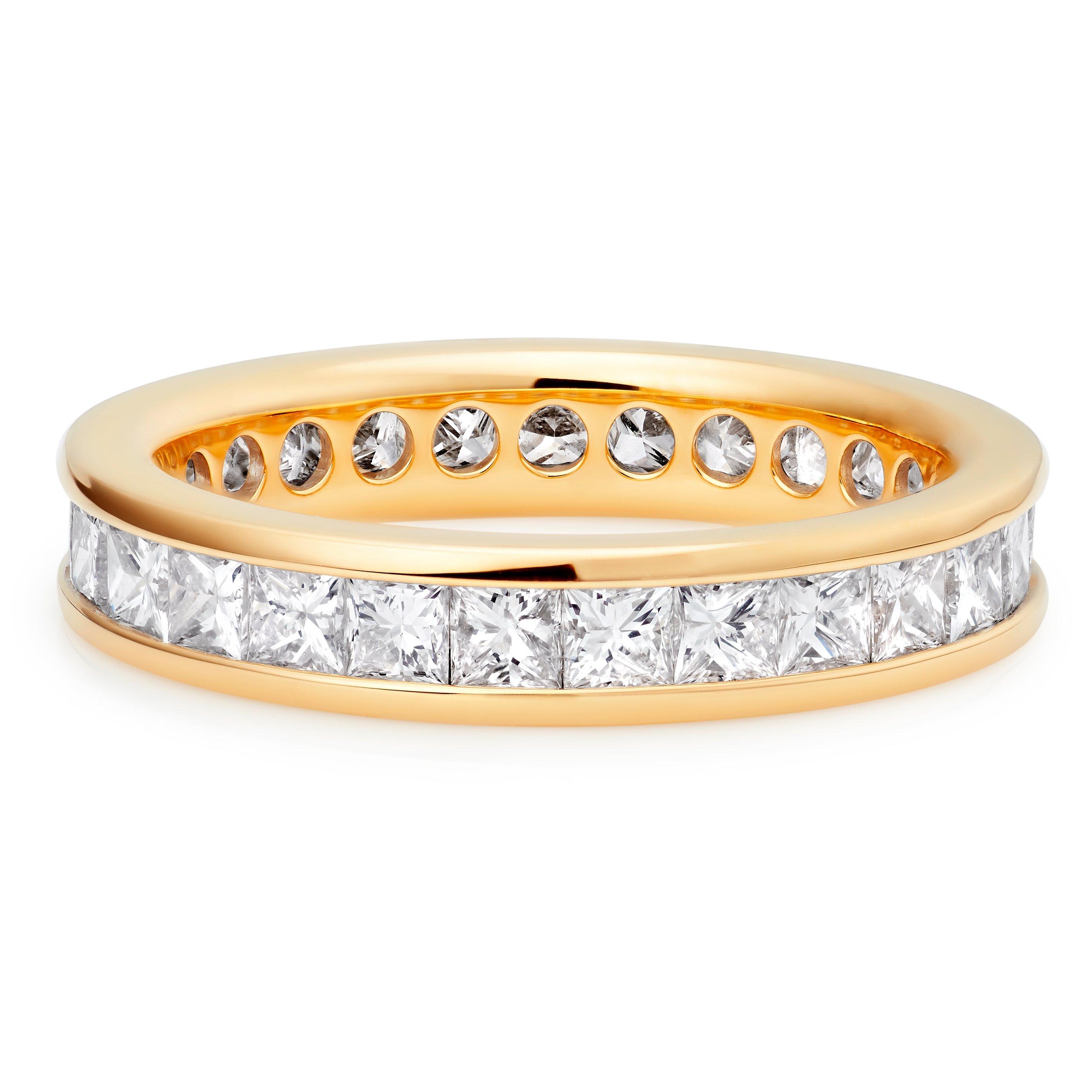 Loupe Icons Diamond Wedding Ring in 18ct Yellow Gold